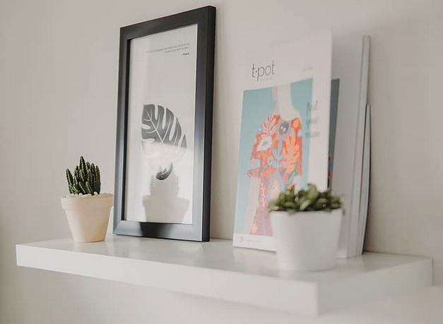 Picture Frame Ledge