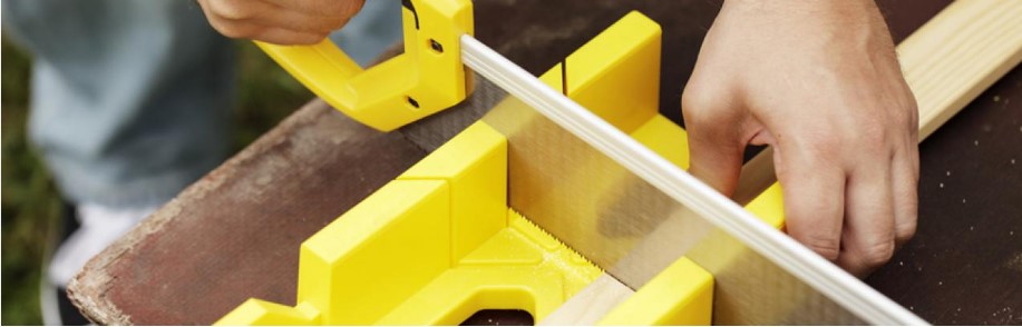 manual mitre saw
